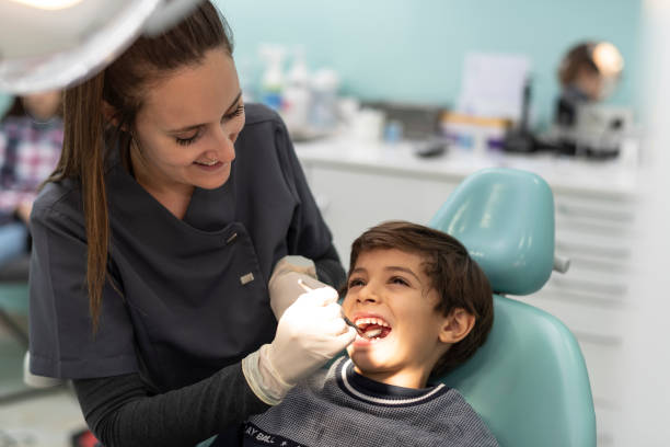 Best Emergency Dental Extractions in Lincoln, MO